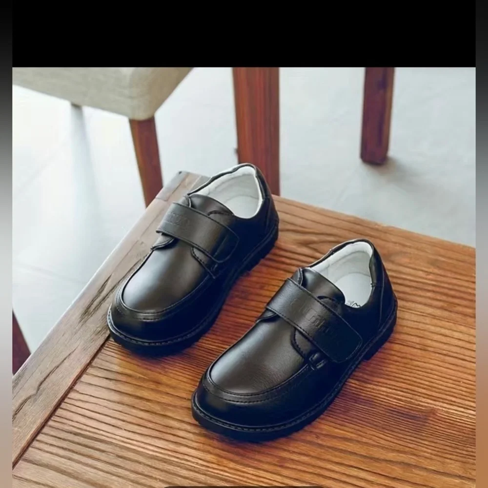Casual Classic Low Top Black Shoes For Boys Anti Soft Sole For Performance Party